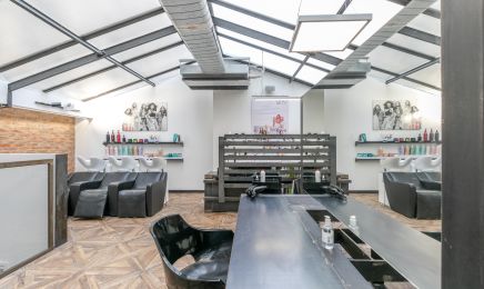  La Verrière Sur Cour : Institut de beauté à Grenoble
