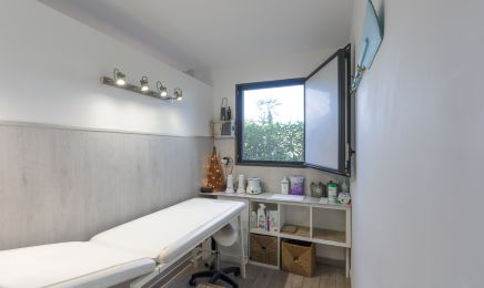 Institut Boté - Saint Isidore : Manucure à Nice