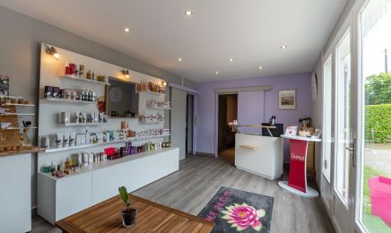 Emma Beauté : Manucure à Prignac-et-Marcamps