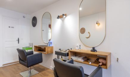 Oria Coiffure : Manucure à Neauphle-le-Château