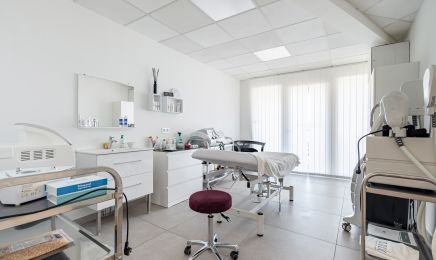 Dermapure - Agde : Coiffeur à Agde