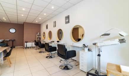 Eurostyl coiffeur créateur (anciennement Le Studio) : Coiffeur à Cysoing