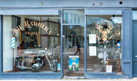 The barber’s : Barbier à Chartres