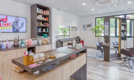 Ciseaux d’or : Coiffeur à Saint-Genis-Pouilly