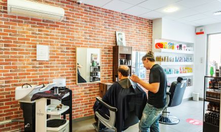 M Instant Coiffure : Manucure à Saint Romain en Gal