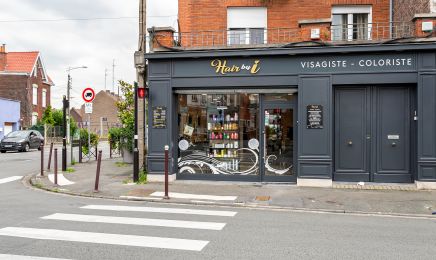 Hair by i : Coiffeur à Wattrelos
