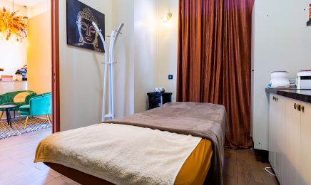 AKSHI Beauté indienne : Manucure à Herblay-sur-Seine