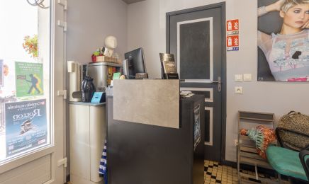 Antoinette Coiffure  : Coiffeur à Crouttes