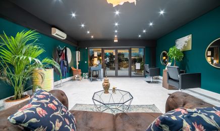 Chez Antoine Coiffeur - Barber  : Coiffeur à Tourrettes
