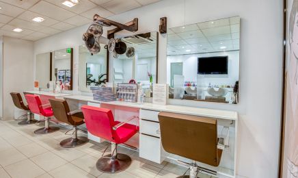 Camille Albane - Saint-Germain-en-Laye : Coiffeur à Saint-Germain-en-Laye