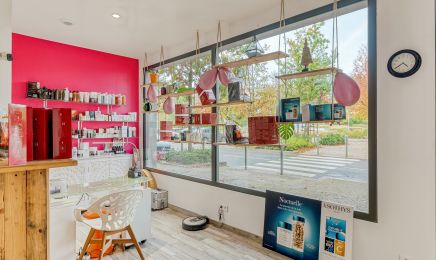 Institut Iduna : Manucure à Port-Jérôme-sur-Seine