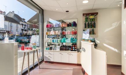 Caractère Coiffure - Milly-la-Foret : Coiffeur à Milly-la-Forêt