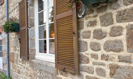  Tête en Vadrouille : Coiffeur à Le Ferré