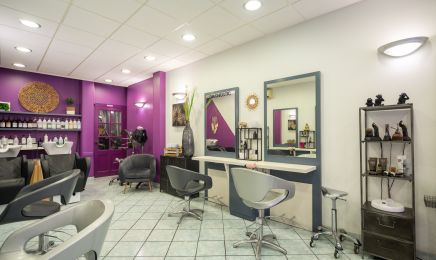 Créative coiffure Perrat Karine : Coiffeur à Thoissey