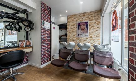 Head'N : Coiffeur à Cires-lès-Mello
