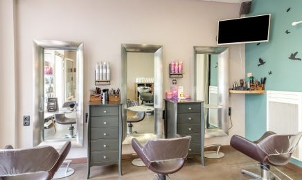 Bulle de couleur : Coiffeur à Égletons