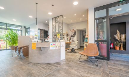 Laurence Coiffure : Coiffeur à Neuilly-l'Évêque