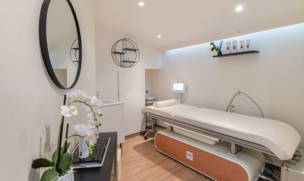 Tendance Coiffure Beauté : Manucure à Villeneuve-Loubet