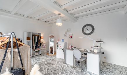 Le Cosy Saint Martin : Manucure à Saint-Martin-Belle-Roche