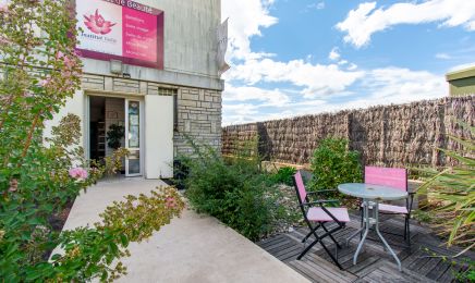 Institut de beauté Gaia : Manucure à Bazas