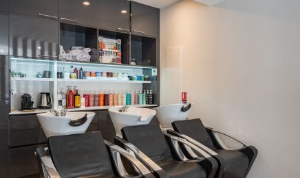 Rive Gauche Coiffeur : Coiffeur à Niort