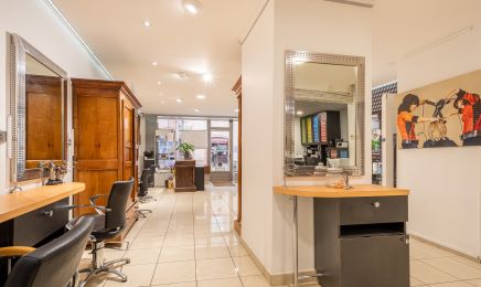 LE SALON Anciennement ARNAUD M : Coiffeur à Moissac