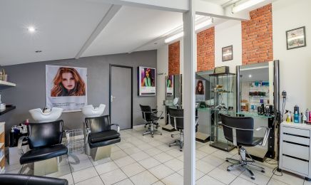 L’oni coif : Coiffeur à Prignac-et-Marcamps