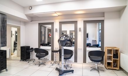 Carré 66 : Coiffeur à Moutiers