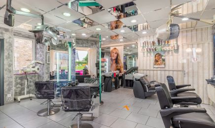 Nora coiff : Coiffeur à Le Mené
