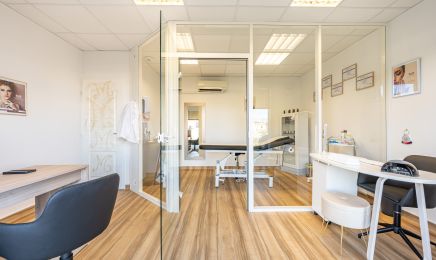 Métamorphose  : Coiffeur à Caveirac