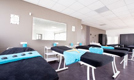 École Terrade - Coiffure - Angers : Coiffeur à Angers