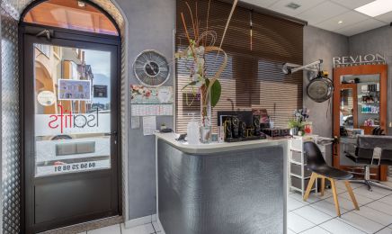 Isatifs  : Coiffeur à Amancy
