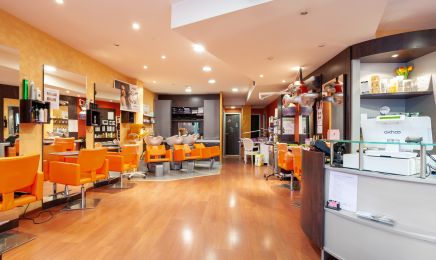 Isana : Coiffeur à Annemasse