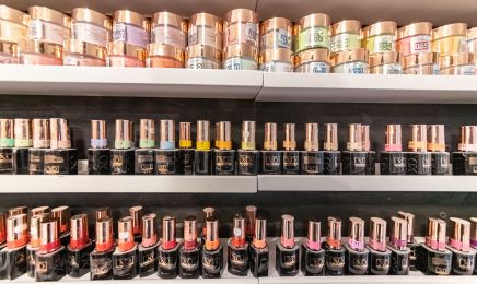 Bang Nails - Marchands : Manucure à Nîmes