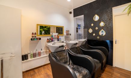 Coiffure Guillaume Cornil : Institut de beauté à Tours
