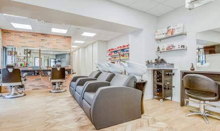 Joubert B & G : Barbier à Laval