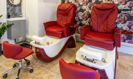 Sky Nails : Manucure à Istres