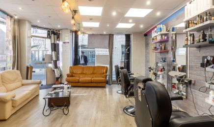 Amine Etoile Coiffure  : Coiffeur à Poitiers