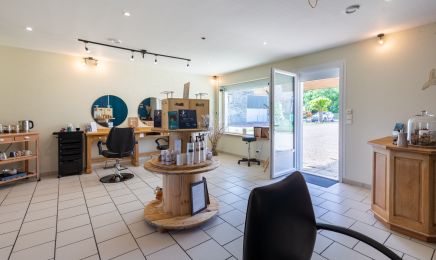 Ma Bulle d'Hair : Institut de beauté à Ozillac