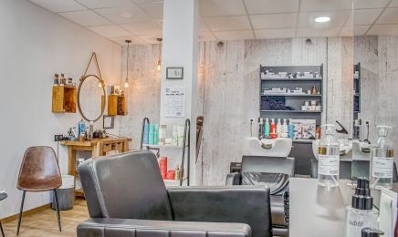 Instant coiffure : Coiffeur à Saïx