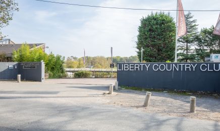 Beauty By Liberty : Manucure à Thiverval-Grignon