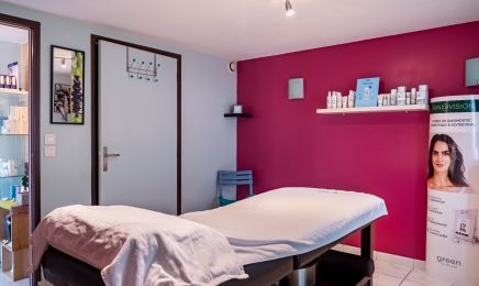 L’Instant Bien Etre - Elodie : Manucure à Teloché
