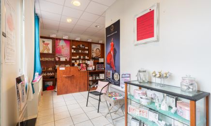 Institut Ellentys : Manucure à Montigny-le-Bretonneux
