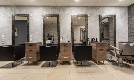 L’imprevu : Coiffeur à Challes-les-Eaux