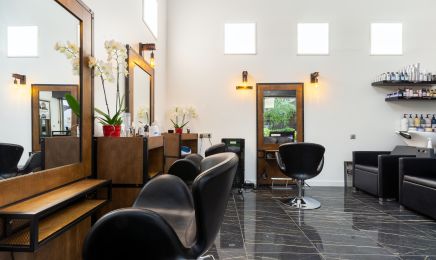Beauty time by Sharon  : Coiffeur à Puteaux