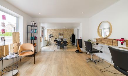 L'air du temps  : Coiffeur à Saint-Germain-la-Campagne