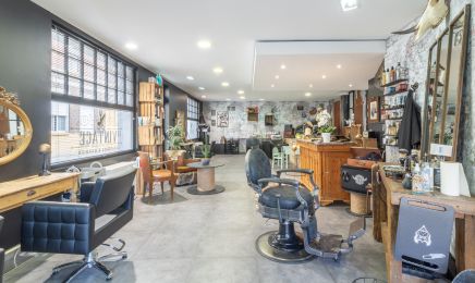 Le vintage by Géraldine : Coiffeur à Esquelbecq
