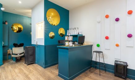 La Forge Coiffure. : Manucure à Paris