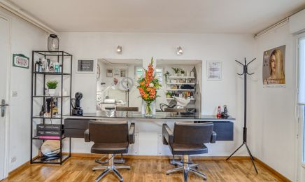 Le petit coin beauté de Delphine  : Coiffeur à Fleury-les-Aubrais