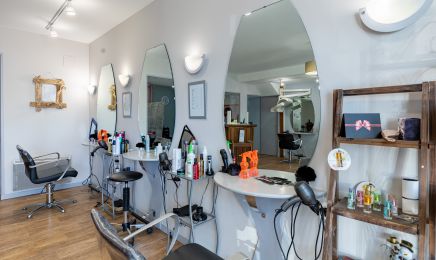 Atmosp'hair : Coiffeur à Chef-Boutonne